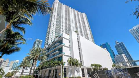 350 S Miami Ave 1703, Miami FL - photo 12 of 22