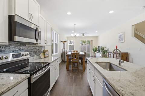 27603 SW 133rd Ave, Homestead FL - photo 12 of 61