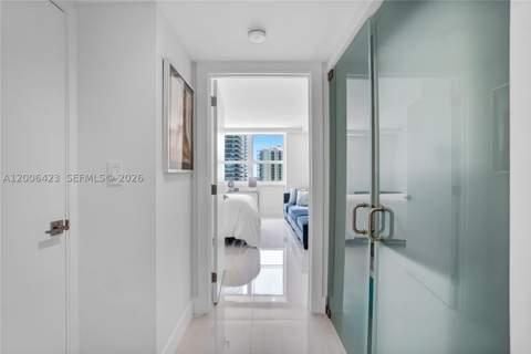 1155 Brickell Bay Dr 2003, Miami FL - photo 20 of 48
