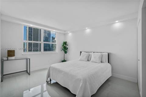 1155 Brickell Bay Dr 2003, Miami FL - photo 22 of 48