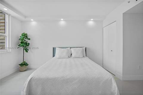 1155 Brickell Bay Dr 2003, Miami FL - photo 23 of 48