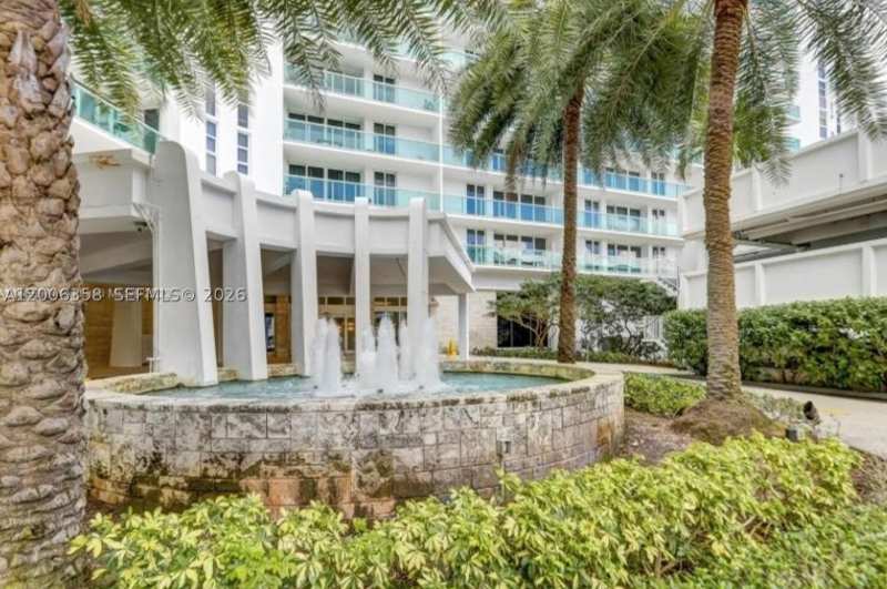 2 bedroom Condominium at 100 bayview dr Ph31, Arlen House East Condo, Sunny Isles Beach — photo 1