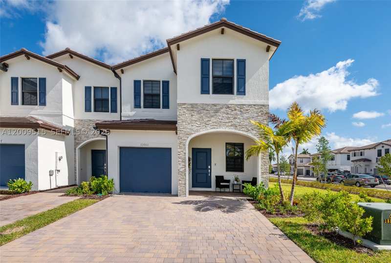 3 bedroom Townhouse at 13311 SW 233rd Ter, Siena Reserve, Homestead — photo 1