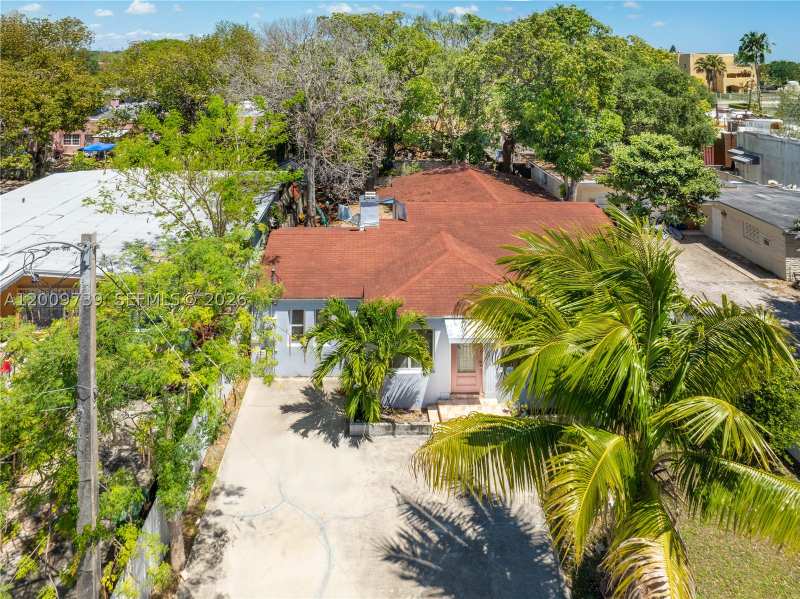 3 bedroom SingleFamilyResidence at 235 NW 59th St, College Park Addn, Miami — photo 1