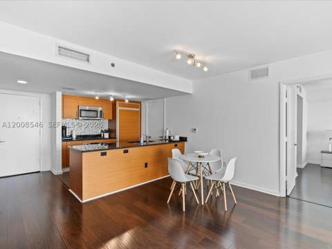50 Biscayne Blvd 3308, Miami FL - photo 16 of 49