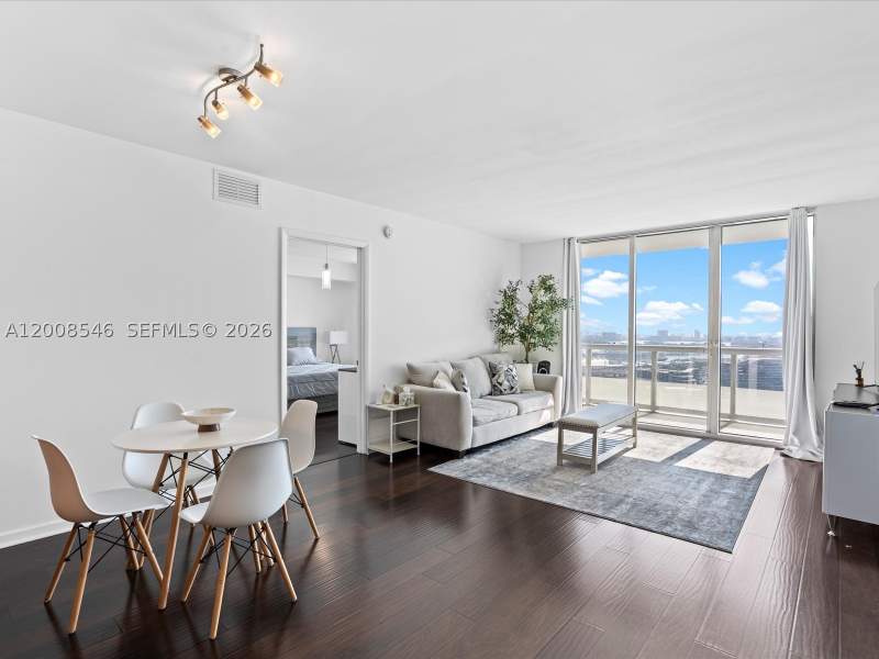 2 bedroom Condominium at 50 Biscayne Blvd 3308, 50 Biscayne Condo, Miami — photo 5
