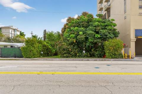 975 SW 37th Avenue, Miami FL - photo 18 of 18