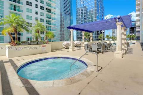 1200 Brickell Bay Dr 1404, Miami FL - photo 16 of 31