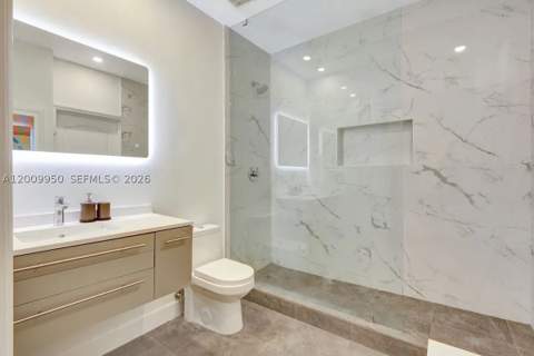 1200 Brickell Bay Dr 1404, Miami FL - photo 18 of 31