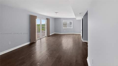 280 SW 20th Rd 904, Miami FL - photo 16 of 34