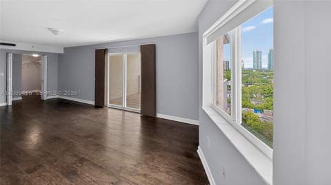 280 SW 20th Rd 904, Miami FL - photo 23 of 34