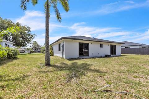 152 NW 18 St, Homestead FL - photo 22 of 25
