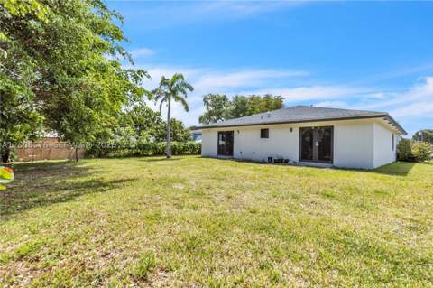 152 NW 18 St, Homestead FL - photo 24 of 25