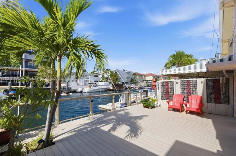 3 bedroom Condominium at 3819 170th St B-1, Lago Verde Villas Condo, North Miami Beach — photo 1