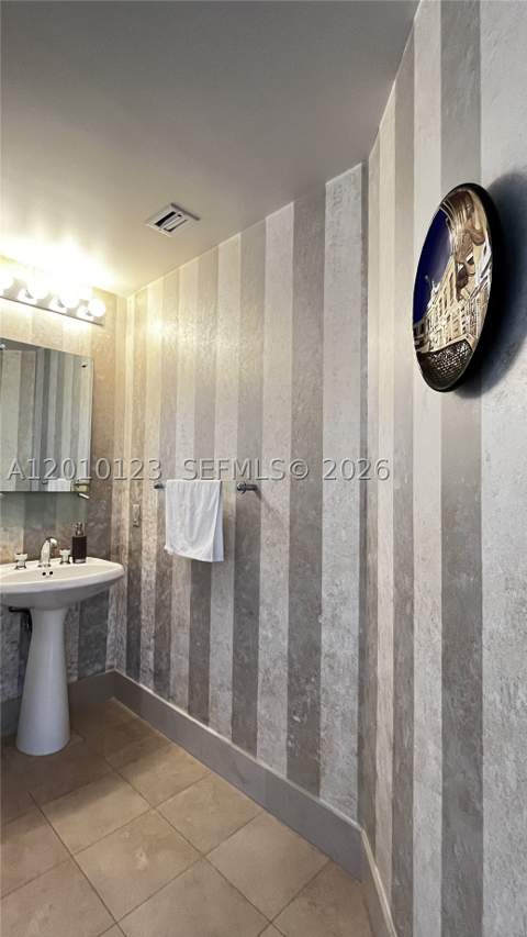 21150 Point Pl 1202, Aventura FL - photo 20 of 38