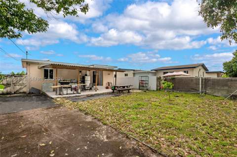367 E 46th St, Hialeah FL - photo 23 of 27