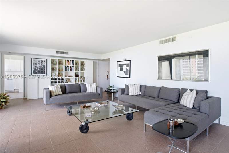 3 bedroom Condominium at 605 Ocean Dr 7L, Sands Of Key Biscayne, Key Biscayne — photo 3