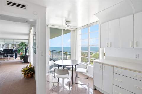 605 Ocean Dr 7L, Key Biscayne FL - photo 9 of 38