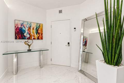 16385 Biscayne Blvd 3001, North Miami Beach FL - photo 14 of 46