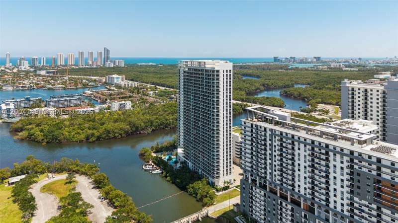 3 bedroom Condominium at 16385 Biscayne Blvd 3001, The Harbour North Condo, North Miami Beach — photo 3
