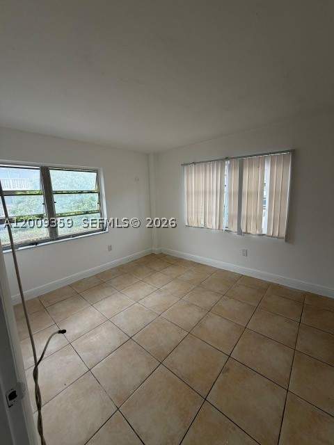 1821 NE 168th St B3, North Miami Beach FL - photo 7 of 12