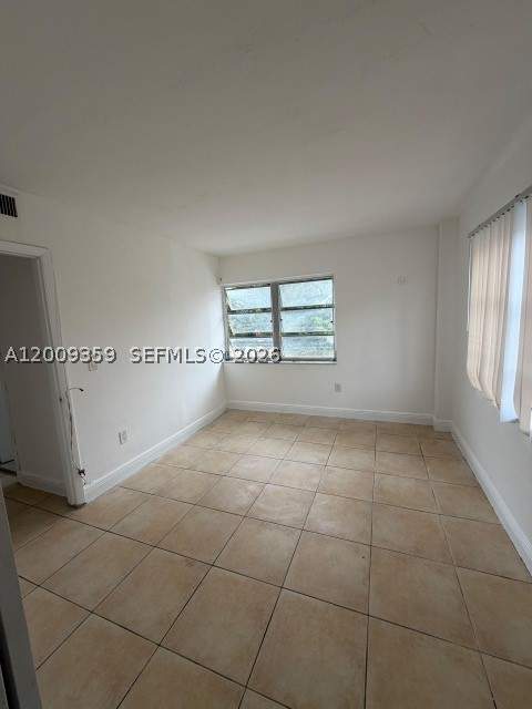 1821 NE 168th St B3, North Miami Beach FL - photo 9 of 12