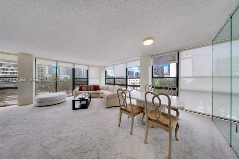 2 bedroom Condominium at 600 NE 36th St 421, Charter Club Condo, Miami — photo 4
