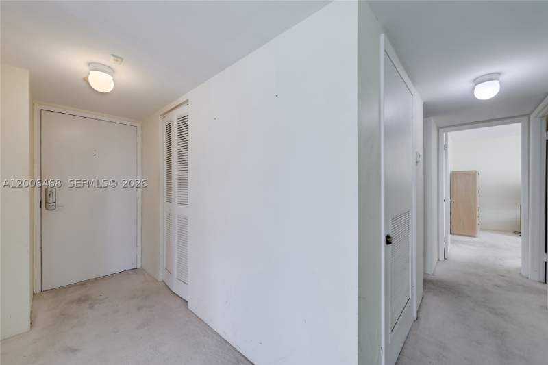 2 bedroom Condominium at 600 NE 36th St 421, Charter Club Condo, Miami — photo 5