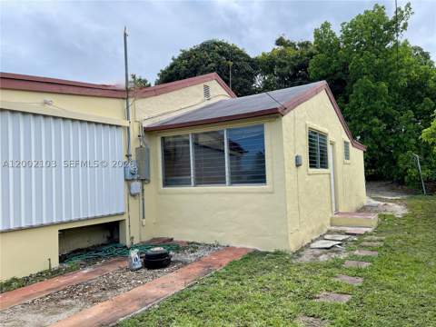 10820 NE 5th Ave, Miami FL - photo 18 of 35