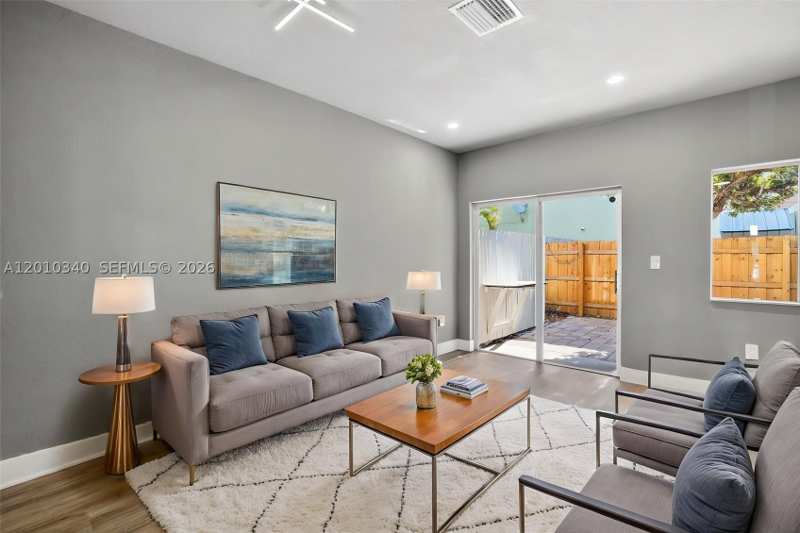 2 bedroom Condominium at 7995 NW 8th St 100C, Park Place At Midway Cond, Miami — photo 1