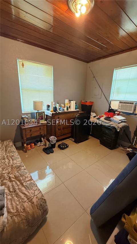 1334 NW 6th Ave, Florida City FL - photo 8 of 18