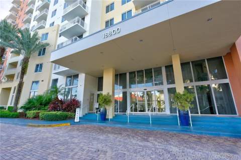 18800 NE 29th Avenue 704, Aventura FL - photo 20 of 26