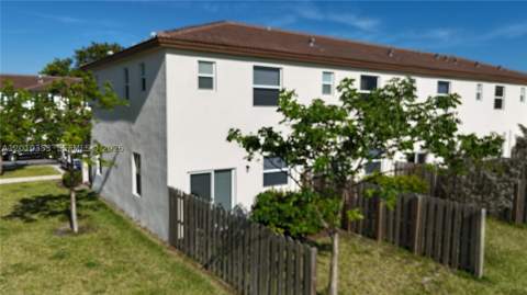 12308 NW 23rd Ct 12308, Miami FL - photo 11 of 23