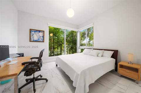 545 SW 11th St 208, Miami FL - photo 24 of 34
