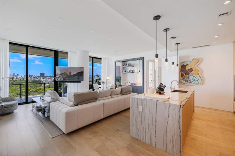 2 bedroom Condominium at 8701 Collins Ave 904, 8701 Collins Ave Condo, Miami Beach — photo 5