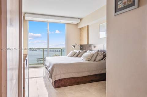 218 SE 14th St 2105, Miami FL - photo 13 of 35