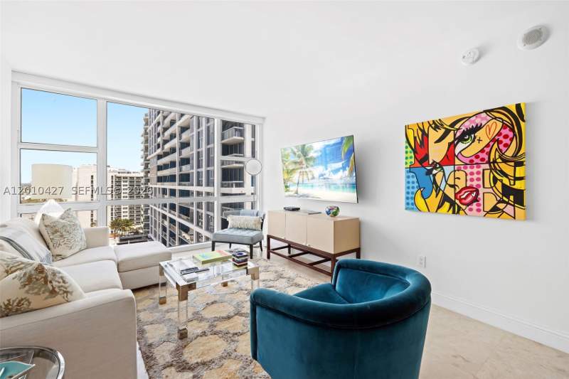 2 bedroom Condominium at 6801 Collins Ave 1215, Central Carillon Beach Co, Miami Beach — photo 2