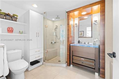 6801 Collins Ave 1215, Miami Beach FL - photo 9 of 34
