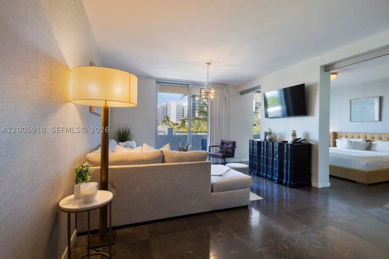 1 bedroom Condominium at 220 21st St 303, Boulan South Beach Condo, Miami Beach — photo 4