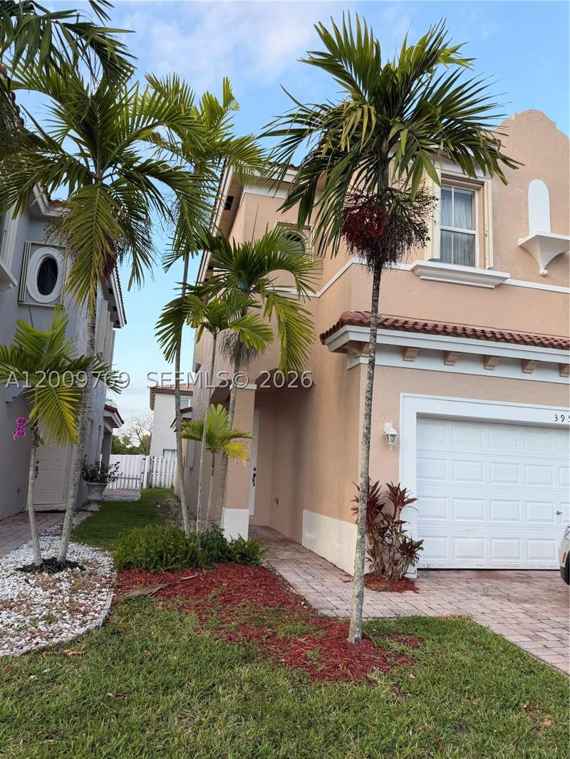 5 bedroom SingleFamilyResidence at 3955 NE 13th Dr, Portofino Palms, Homestead — photo 4