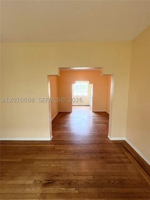 1309 Euclid Ave 7, Miami Beach FL - photo 6 of 43