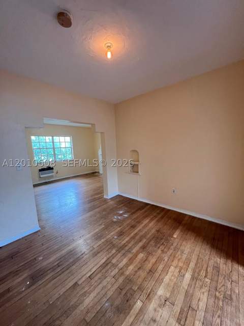 1309 Euclid Ave 7, Miami Beach FL - photo 8 of 43