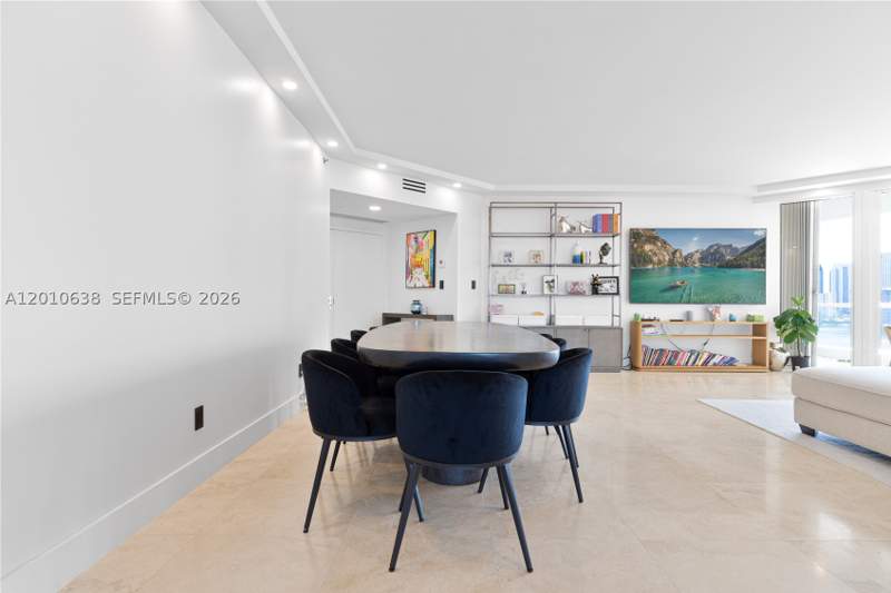 3 bedroom Condominium at 7000 Island Blvd 1402, 7000 Isl Blvd Williams Is, Aventura — photo 4