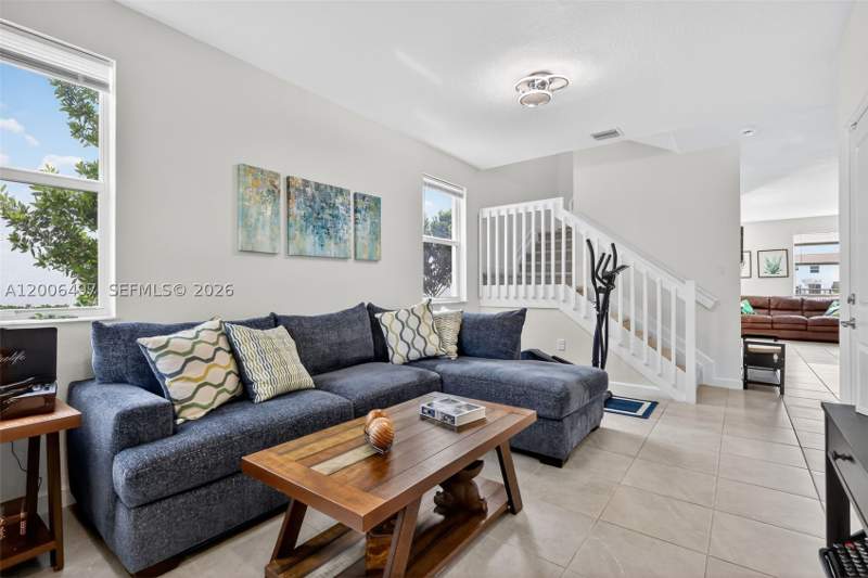 4 bedroom Townhouse at 12936 NW 22nd Pl, GOLF PARK SEC 1, Miami — photo 2