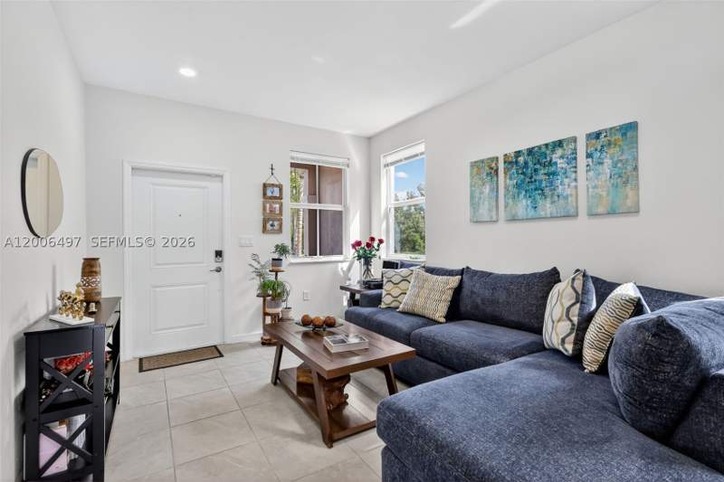 4 bedroom Townhouse at 12936 NW 22nd Pl, GOLF PARK SEC 1, Miami — photo 3