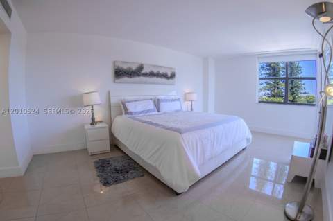 20100 W Country Club Dr 504, Aventura FL - photo 18 of 26