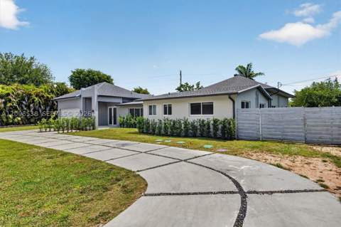 11811 SW 82nd Rd, Miami FL - photo 6 of 63