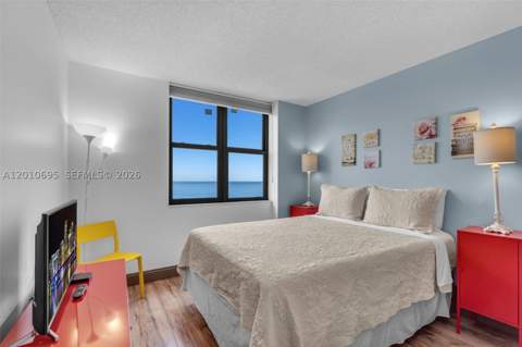 2555 Collins Ave 2401, Miami Beach FL - photo 12 of 38