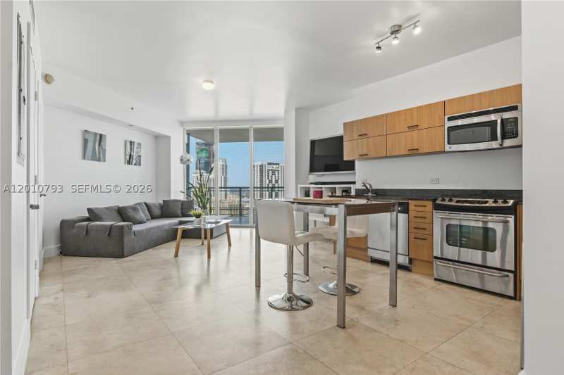 1 bedroom Condominium at 350 S Miami Ave 3307, Wind Condo, Miami — photo 1
