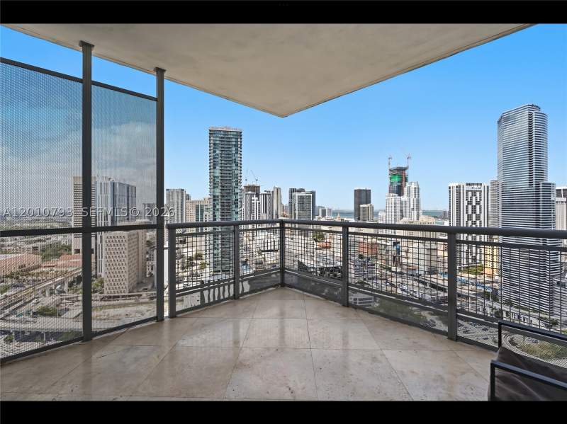 1 bedroom Condominium at 350 S Miami Ave 3307, Wind Condo, Miami — photo 3